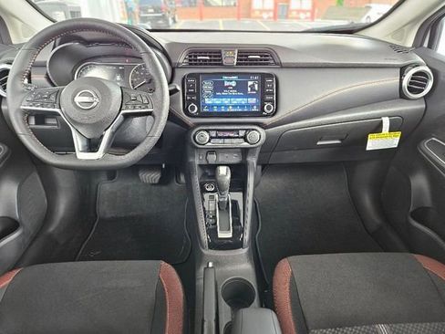 New 2025 Nissan Versa SR w/ Trunk Package FWD image 11