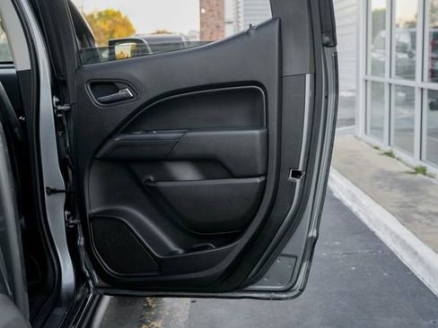 Used 2019 Chevrolet Colorado ZR2 w/ LPO, Premium Interior Package image 38