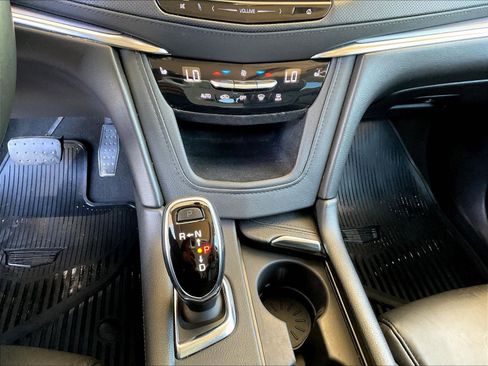 Used 2019 Cadillac XT5 Luxury AWD/4WD image 15
