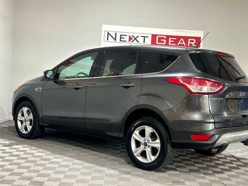 Used 2016 Ford Escape SE image 6