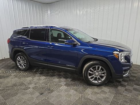 Used 2023 GMC Terrain SLT AWD/4WD image 1