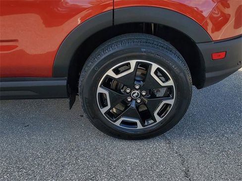 Used 2023 Ford Bronco Sport Outer Banks image 8