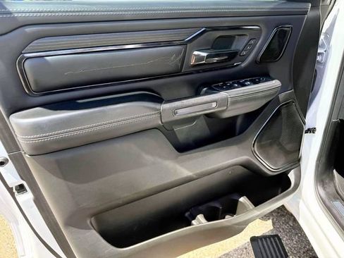 Used 2023 RAM 1500 Limited AWD/4WD image 16