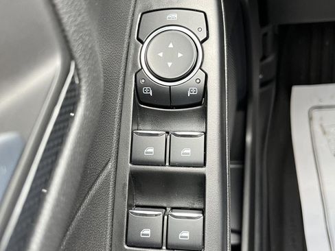 Used 2025 Ford Escape ST-Line Elite w/ Premium Technology Package AWD/4WD image 11