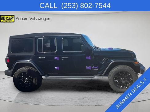 Used 2020 Jeep Wrangler Unlimited Sahara w/ Dual Top Group AWD/4WD image 5