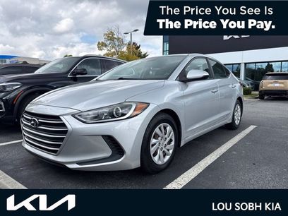 Used 2018 Hyundai Elantra SE w/ SE Connectivity Package 04