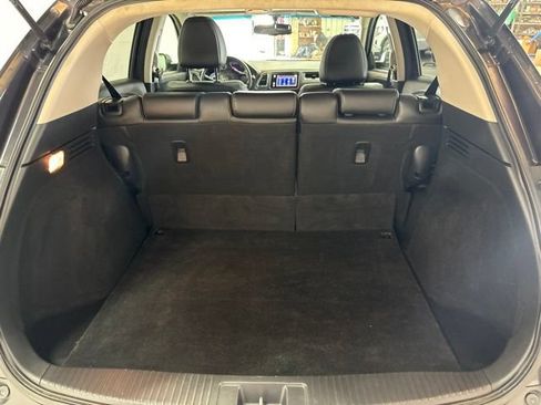 Used 2017 Honda HR-V EX-L image 9