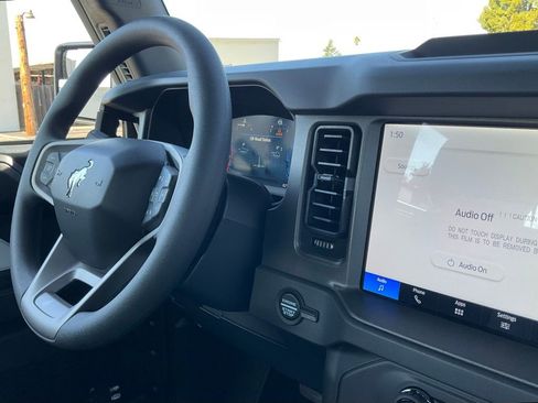 New 2025 Ford Bronco 2-Door image 36