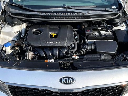Used 2017 Kia Forte LX FWD image 12