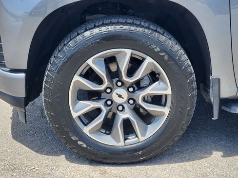 Used 2020 Chevrolet Silverado 1500 RST AWD/4WD image 10