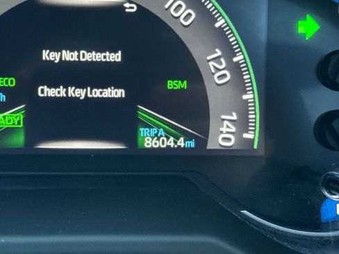 Used 2021 Toyota RAV4 XSE image 34