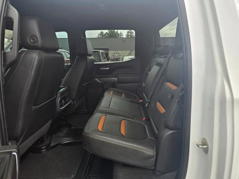 Used 2022 GMC Sierra 1500 AT4 image 13