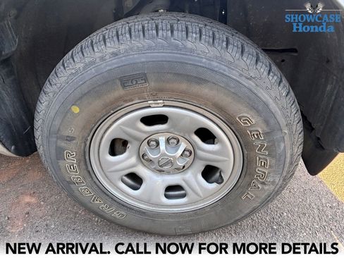 Used 2019 Nissan Frontier S RWD image 7