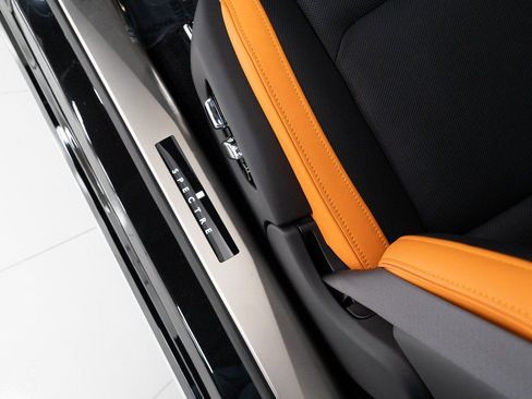 Used 2025 Rolls-Royce Spectre w/ Spectre Launch Package image 12