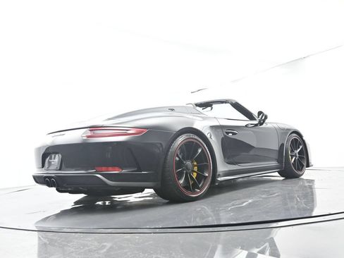 Certified 2019 Porsche 911 Speedster RWD image 62