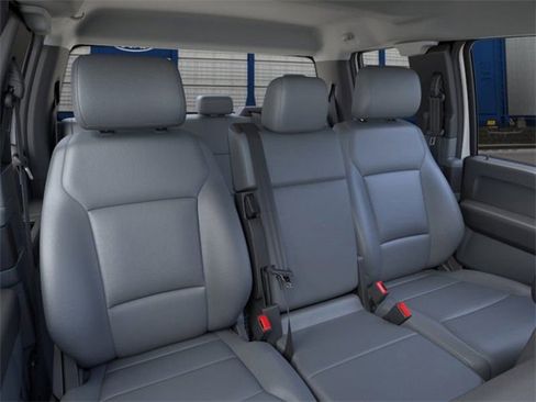New 2026 Ford F550 4x4 Supercab Super Duty image 13
