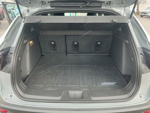 New 2026 Chevrolet Trax RS w/ Driver Confidence Package image 13