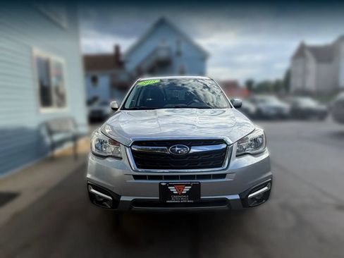 Used 2018 Subaru Forester 2.5i Premium AWD/4WD image 9