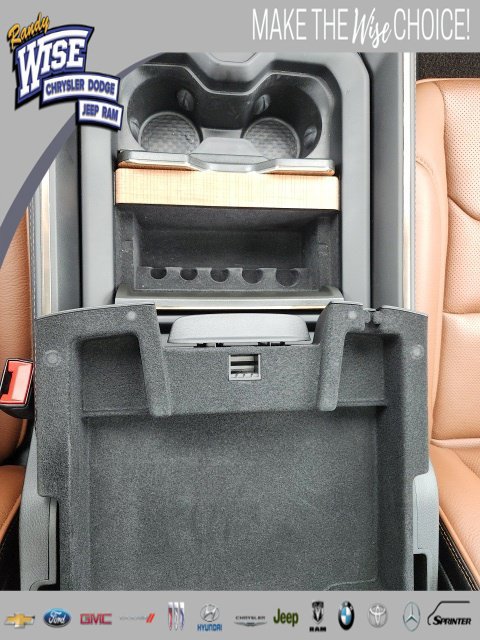 Used 2023 RAM 1500 Limited w/ Body-Colour Bumper Group AWD/4WD image 34