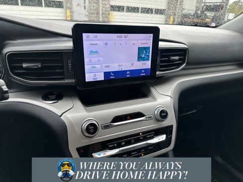 Used 2024 Ford Explorer XLT w/ Equipment Group 202A image 16