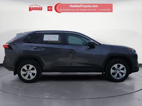 Certified 2022 Toyota RAV4 LE image 6