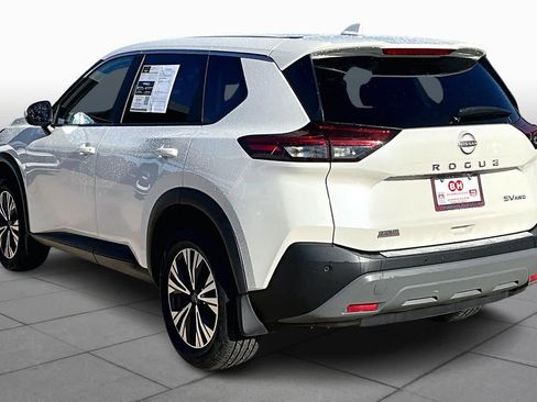 Used 2023 Nissan Rogue SV image 12