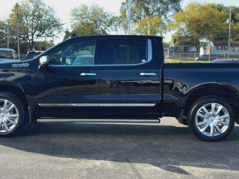 Certified 2022 Chevrolet Silverado 1500 High Country w/ High Country Premium Package image 5