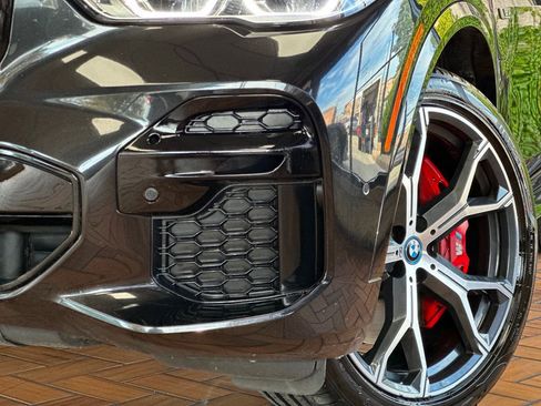 Used 2023 BMW X5 xDrive45e w/ Executive Package image 3