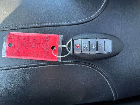 Used 2018 Nissan Rogue SL image 31