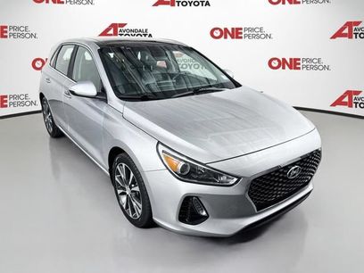 Used 2020 Hyundai Elantra GT w/ Style Package 02