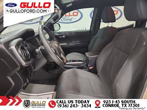 Used 2016 Toyota Tacoma SR5 image 29