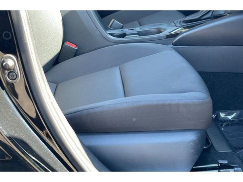 Used 2023 Toyota Corolla LE image 21