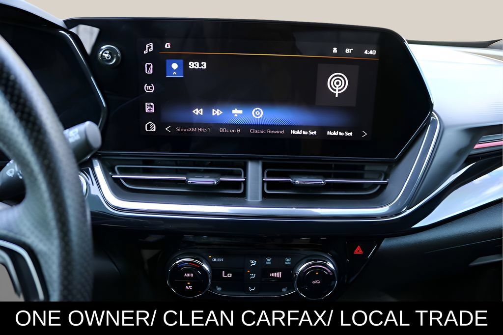 Used 2025 Chevrolet Trax RS FWD image 21