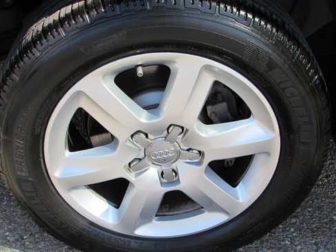 Used 2015 Audi Q7 3.0T Premium w/ Technology Package AWD/4WD image 32