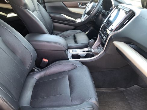 Used 2022 Subaru Ascent Touring AWD/4WD image 11
