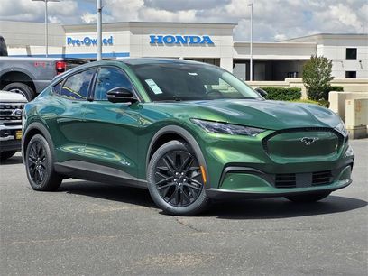 New 2025 Ford Mustang Mach-E Select w/ Comfort Package Lite