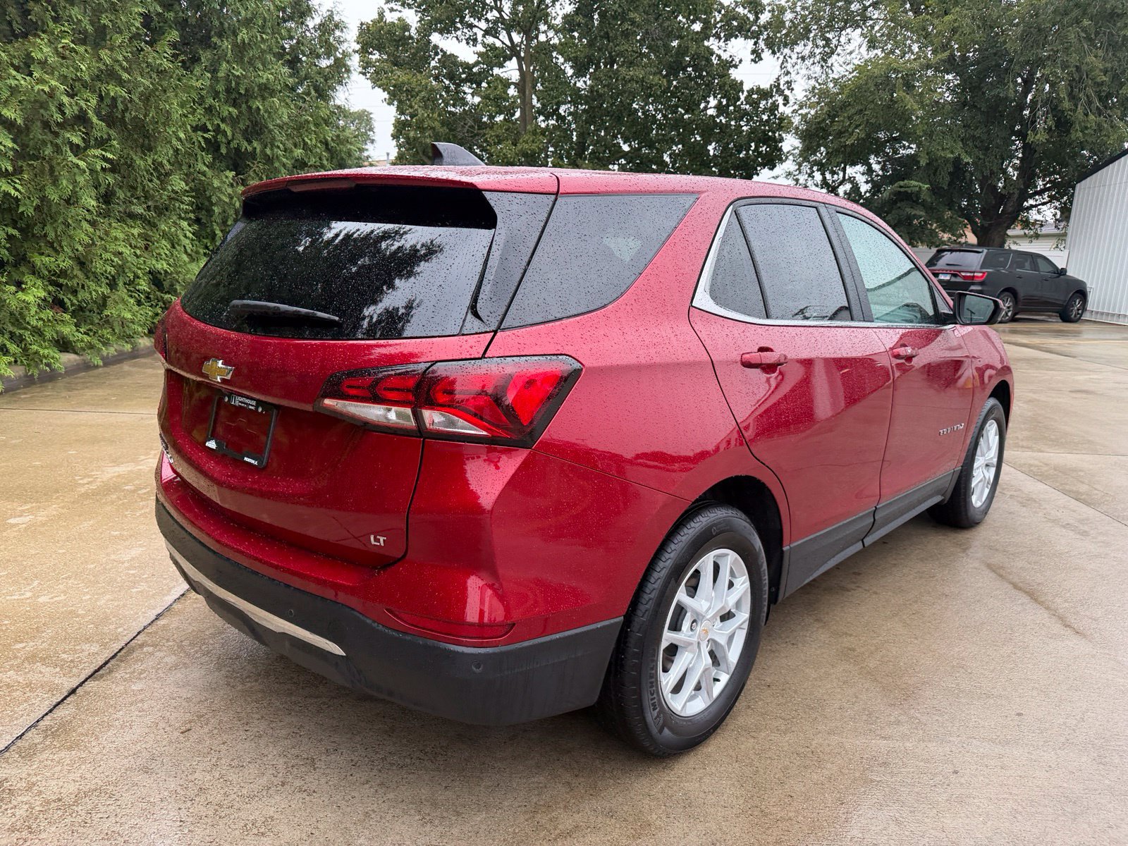 Used 2024 Chevrolet Equinox LT FWD image 30