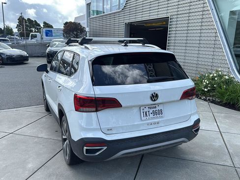 Used 2023 Volkswagen Taos SE image 8