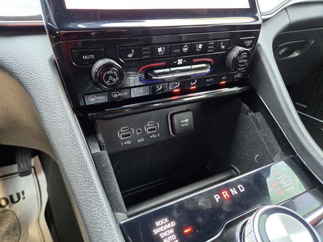 Used 2023 Jeep Grand Cherokee L Overland AWD/4WD image 11