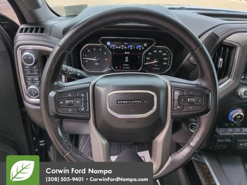 Used 2022 GMC Sierra 1500 Denali w/ Denali Reserve Package AWD/4WD image 14