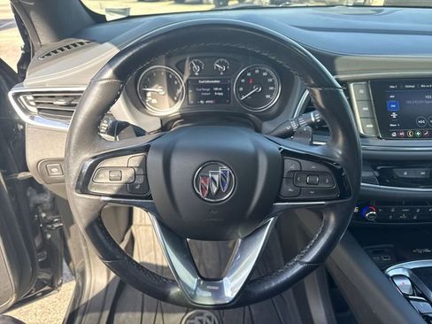 Used 2024 Buick Enclave Essence w/ Experience Buick Package AWD/4WD image 11