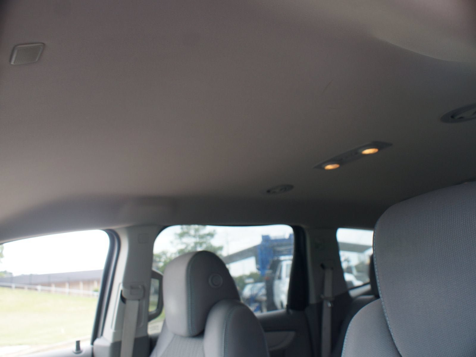 Used 2016 Chevrolet Traverse LS FWD image 6