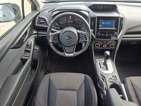 Used 2023 Subaru Crosstrek 2.0i Premium image 2
