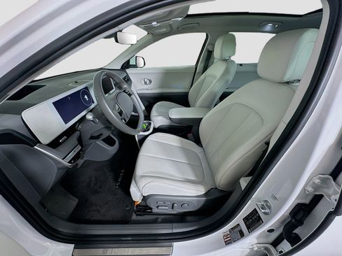 Used 2024 Hyundai Ioniq 5 Limited RWD image 13