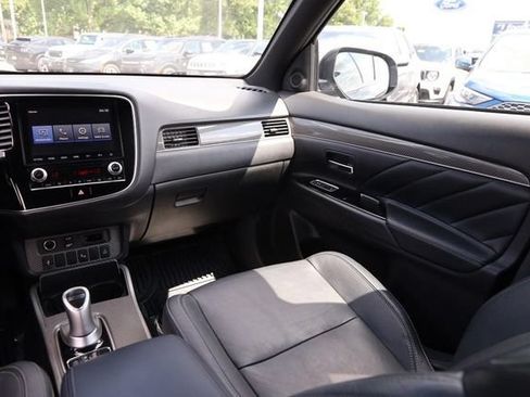 Used 2022 Mitsubishi Outlander SEL AWD/4WD image 27