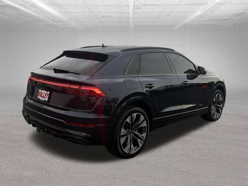 Used 2024 Audi Q8 Premium Plus AWD/4WD image 11