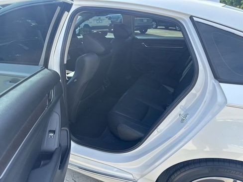 Used 2021 Honda Accord EX-L image 12