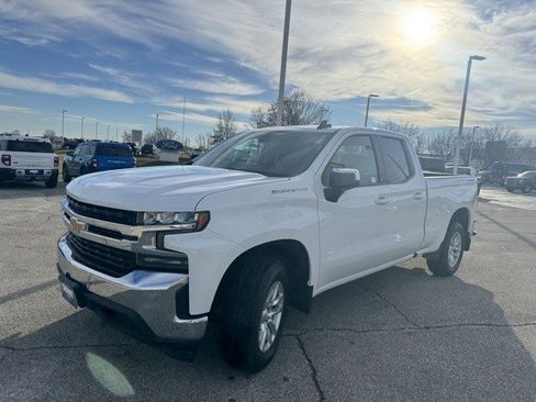 Used 2019 Chevrolet Silverado 1500 LT w/ All-Star Edition image 3