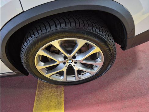 Used 2019 BMW X5 xDrive40i w/ Premium Package 2 image 9