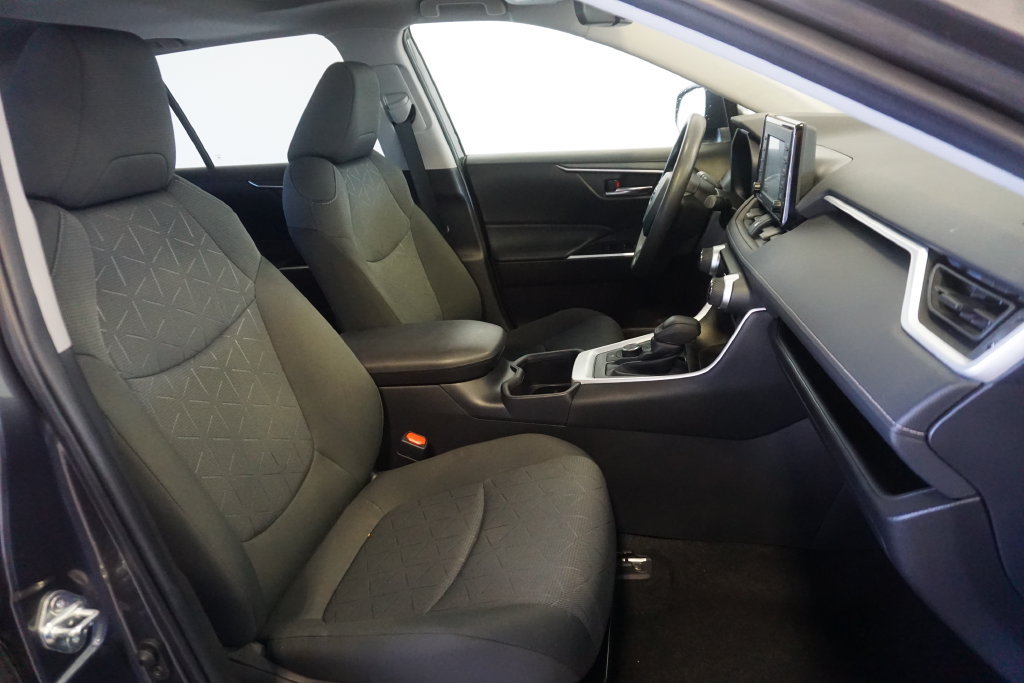 Used 2022 Toyota RAV4 XLE w/ Convenience Package AWD/4WD image 22